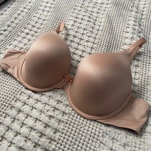 34D body by Victoria bra